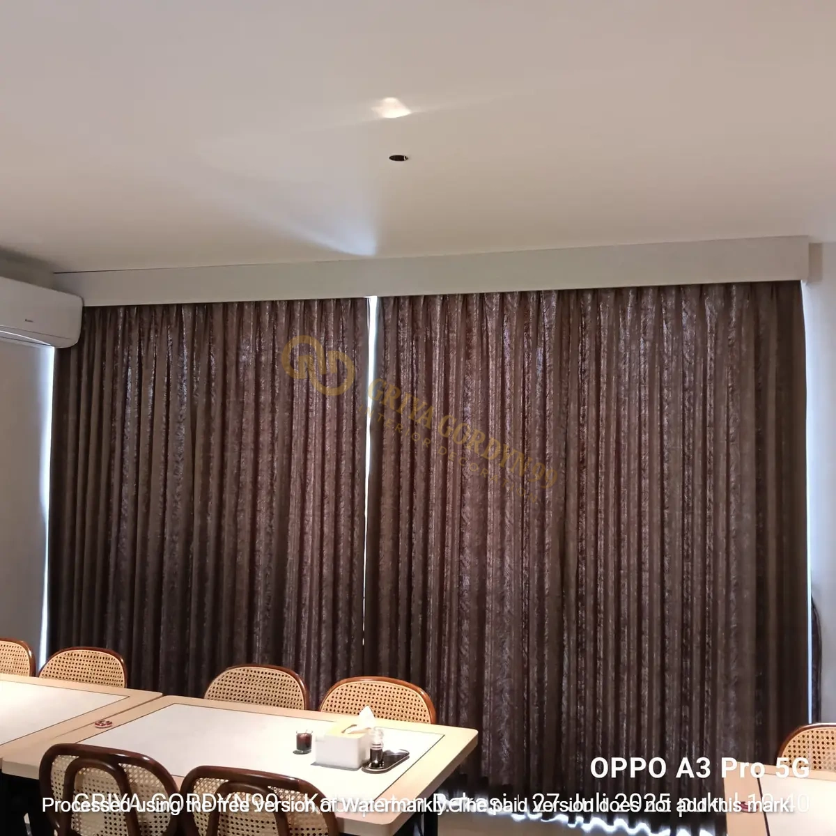 Pemasangan Gordyn di Mamai Kitchen Lippo Cikarang — GRIYA GORDYN 99