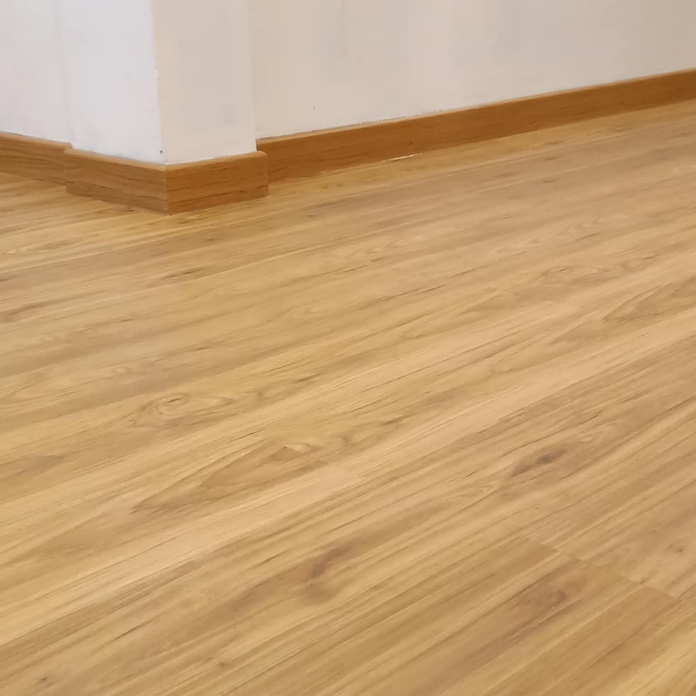 Pemasangan Carpet Tile & Vynil @ Club Sport 99 Kali Malang